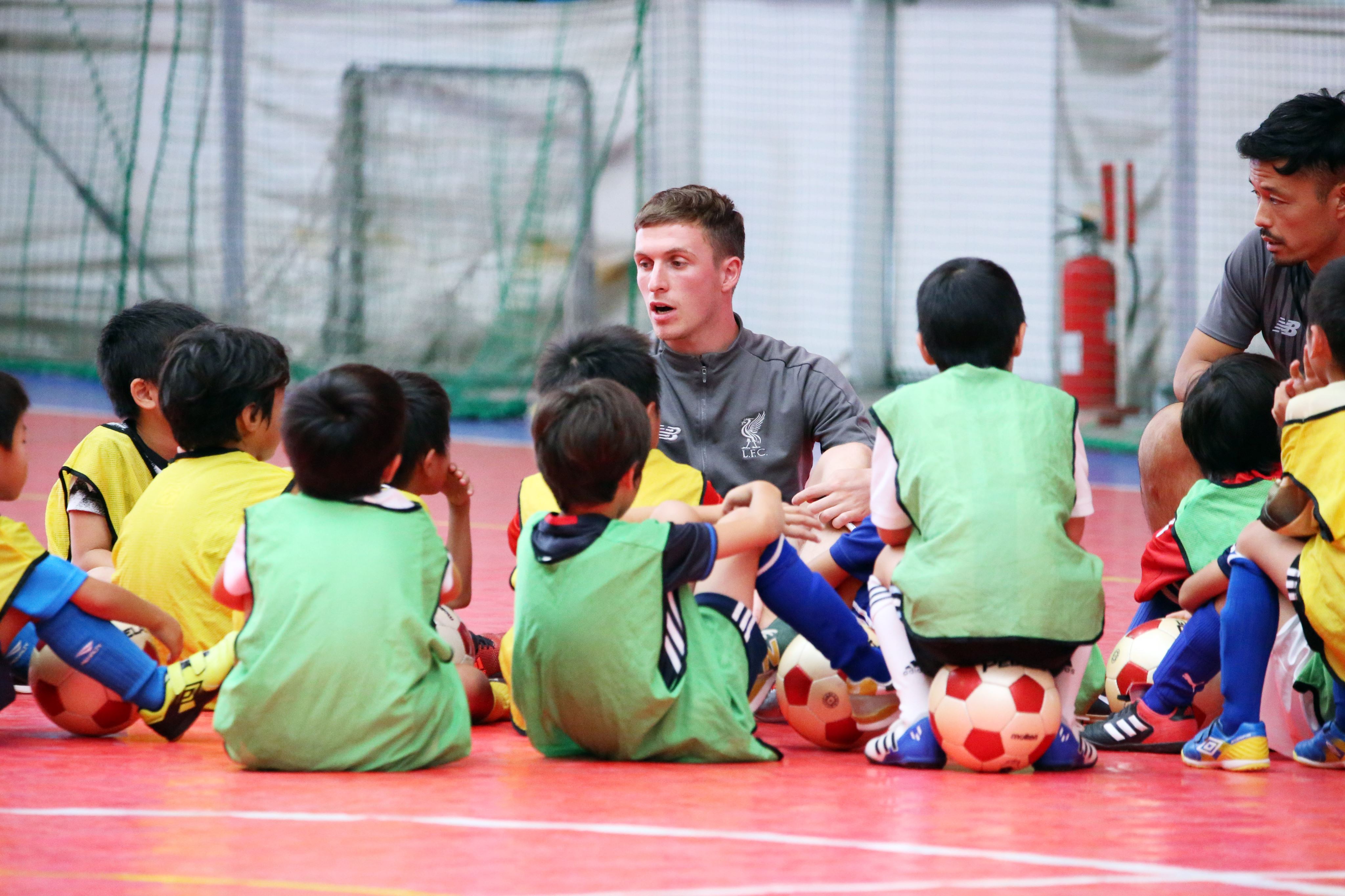 Gifte 横浜 プレミアリーグのクラブに学ぶ リバプールウェイ サッカー教室